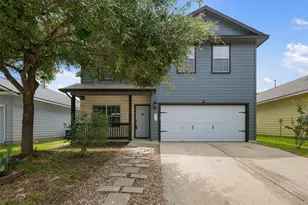 3825 Carbondale Ave, Austin, TX 78744 - Photo 2
