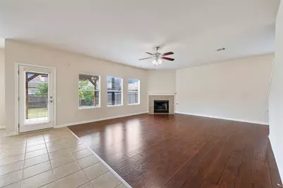 3825 Carbondale Avenue, Austin, TX 78744 - Photo 10