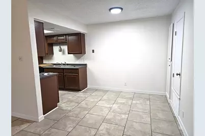 1747 Horseshoe Circle, Round Rock, TX 78681 - Photo 4