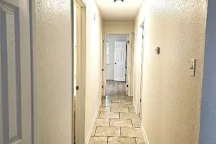 1747 Horseshoe Cir, Round Rock, TX 78681 - Photo 8