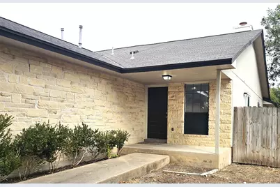 1747 Horseshoe Circle, Round Rock, TX 78681 - Photo 2