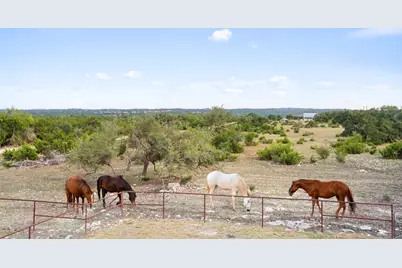 561 Broken Bit Trail, Dripping Springs, TX 78620 - Photo 32