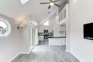 16525 Jamaica Cove Rd, Jamaica Beach, TX 77554 - Photo 6