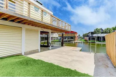 16525 Jamaica Cove Road, Jamaica Beach, TX 77554 - Photo 20