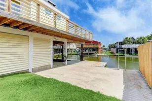 16525 Jamaica Cove Rd, Jamaica Beach, TX 77554 - Photo 20