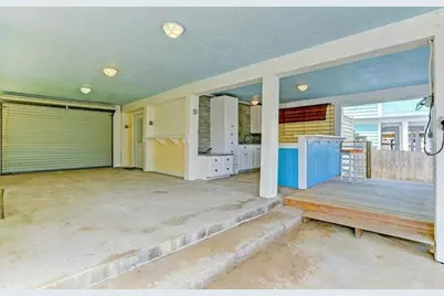 16525 Jamaica Cove Road, Jamaica Beach, TX 77554 - Photo 22