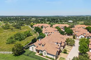 108 Milan Ct, Horseshoe Bay, TX 78657 - Photo 2