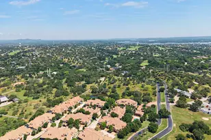 108 Milan Ct, Horseshoe Bay, TX 78657 - Photo 4