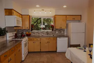 5308 Peppertree Pkwy, Austin, TX 78744 - Photo 4