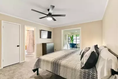 7009 Whispering Oaks Drive, Austin, TX 78745 - Photo 8