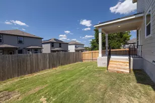 256 Feathers St, Jarrell, TX 76537 - Photo 30