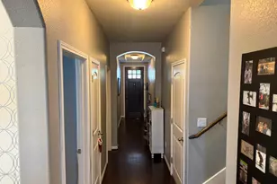 351 Wincliff Dr, Buda, TX 78610 - Photo 2