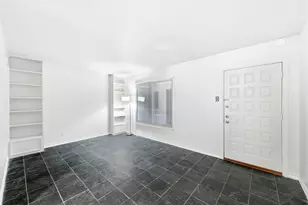 505 W 7th St, Austin, TX 78701 - Photo 4