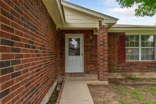 120 Grant Way, Kyle, TX 78640 - Photo 2