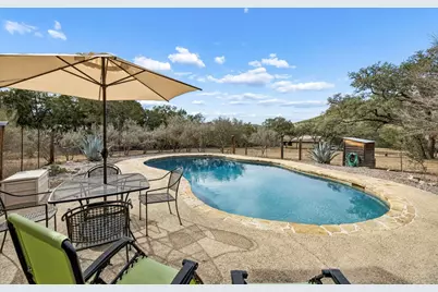 299 Live Oak Trail, Utopia, TX 78883 - Photo 32