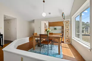 4001 Burr Oak Ln, Austin, TX 78727 - Photo 10