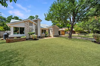 4001 Burr Oak Lane, Austin, TX 78727 - Photo 2