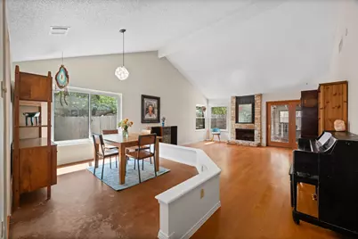 4001 Burr Oak Lane, Austin, TX 78727 - Photo 4