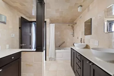1801 Lavaca Street #15M, Austin, TX 78701 - Photo 16