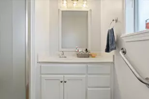 1607 N Harding Ave, Cameron, TX 76520 - Photo 18