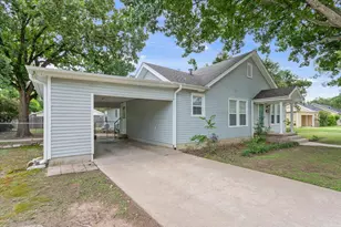 1607 N Harding Ave, Cameron, TX 76520 - Photo 4