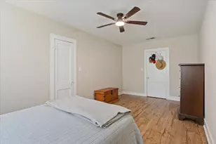 1607 N Harding Ave, Cameron, TX 76520 - Photo 24