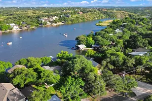 741 Sandy Mountain Dr, Sunrise Beach, TX 78643 - Photo 2