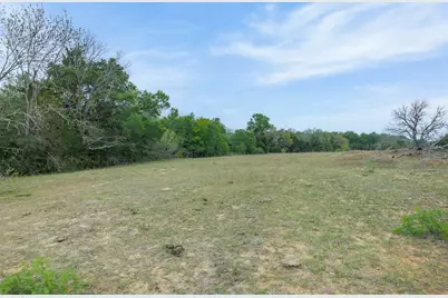 579 Lower Elgin Road, Elgin, TX 78621 - Photo 22