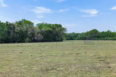 579 Lower Elgin Road, Elgin, TX 78621 - Photo 26