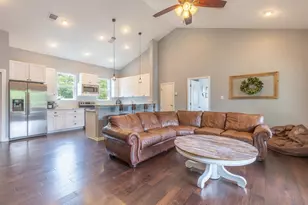 1320 Contour Dr, Burnet, TX 78611 - Photo 6