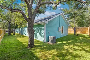 1653 Navajo Trail, Kingsland, TX 78639 - Photo 34