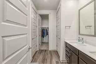 1640 Flying Horseshoe Bnd, Georgetown, TX 78628 - Photo 16