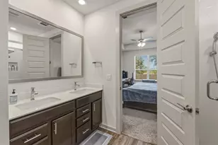 1640 Flying Horseshoe Bnd, Georgetown, TX 78628 - Photo 18