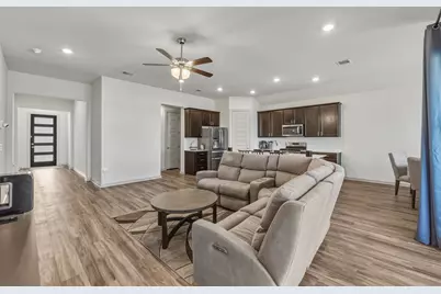 1640 Flying Horseshoe Bend, Georgetown, TX 78628 - Photo 34