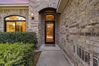 18528 Blue Pond Drive, Pflugerville, TX 78660 - Photo 2