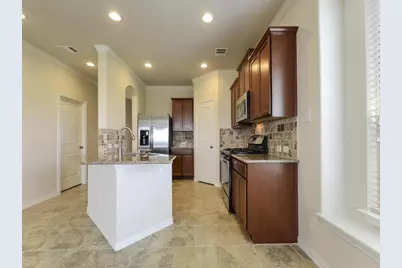 2617 Creeping Vine Court, Pflugerville, TX 78660 - Photo 10