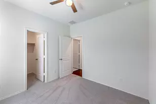 2950 E Old Settlers Blvd, Round Rock, TX 78665 - Photo 20