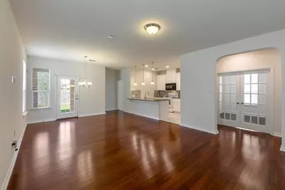 2950 E Old Settlers Boulevard #82, Round Rock, TX 78665 - Photo 4