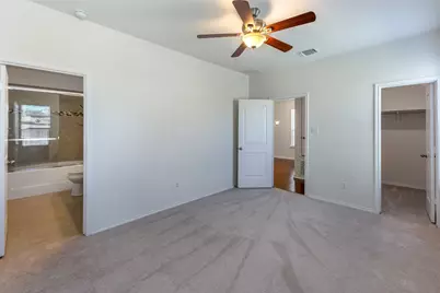 2950 E Old Settlers Boulevard #82, Round Rock, TX 78665 - Photo 12