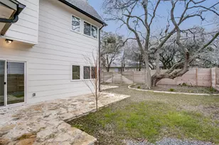 6800 Menchaca Rd, Austin, TX 78745 - Photo 24
