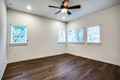 6800 Menchaca Road #17, Austin, TX 78745 - Photo 16