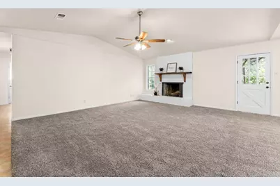 513 E 27th Avenue, Belton, TX 76513 - Photo 4