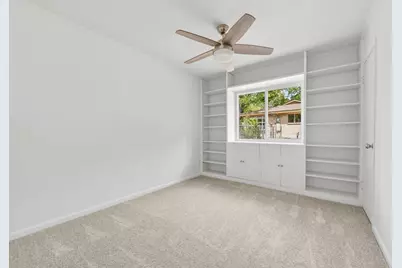 402 S Lake Creek Drive, Round Rock, TX 78681 - Photo 16