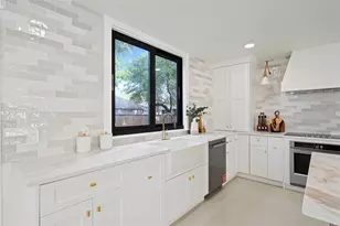 10701 Scotland Well Dr, Austin, TX 78750 - Photo 28