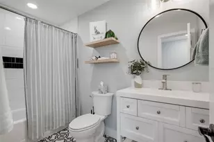 1805 Spring Valley Dr, Dripping Springs, TX 78620 - Photo 22