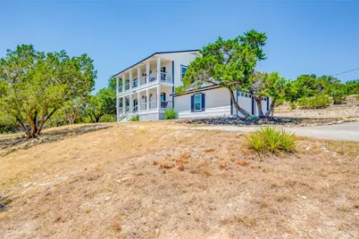 1805 Spring Valley Drive, Dripping Springs, TX 78620 - Photo 2