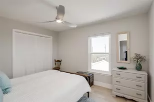 1805 Spring Valley Dr, Dripping Springs, TX 78620 - Photo 20