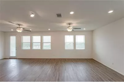 224 Montauk Loop, Georgetown, TX 78628 - Photo 6