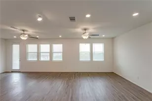224 Montauk Loop, Georgetown, TX 78628 - Photo 6