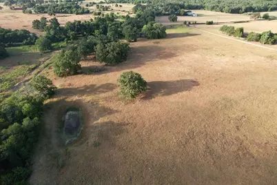 2542 County Road 306, Lexington, TX 78947 - Photo 32